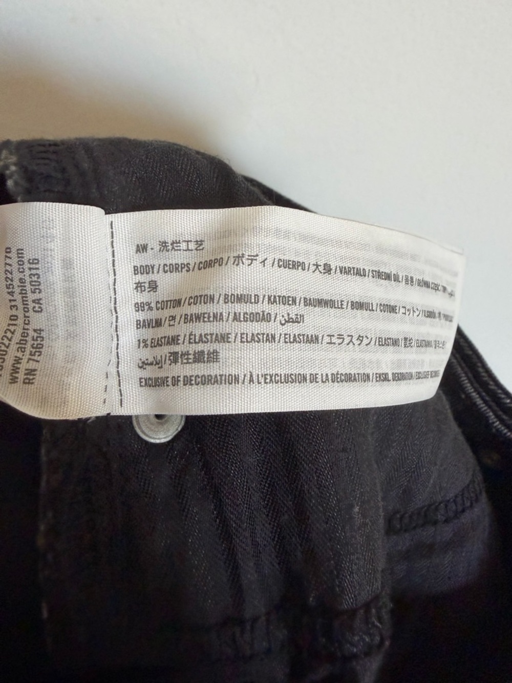 Abercrombie & Fitch Black ‘The Skinny High Rise’ Curve Love Denim Split Hem Jean - Picture 7 of 7